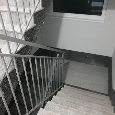 Apartament 3 Pokojowy Lub Pokoj W Mieszkaniu W Nowym Bloku Varsovie Extérieur photo
