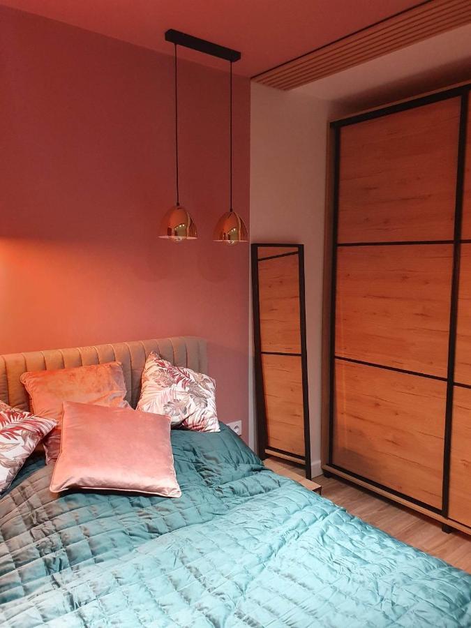 Apartament 3 Pokojowy Lub Pokoj W Mieszkaniu W Nowym Bloku Varsovie Extérieur photo