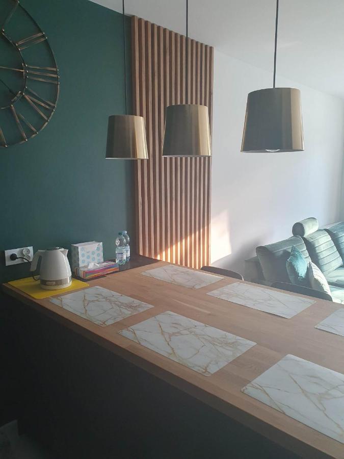 Apartament 3 Pokojowy Lub Pokoj W Mieszkaniu W Nowym Bloku Varsovie Extérieur photo