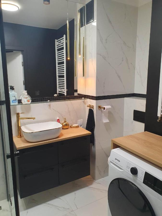 Apartament 3 Pokojowy Lub Pokoj W Mieszkaniu W Nowym Bloku Varsovie Extérieur photo