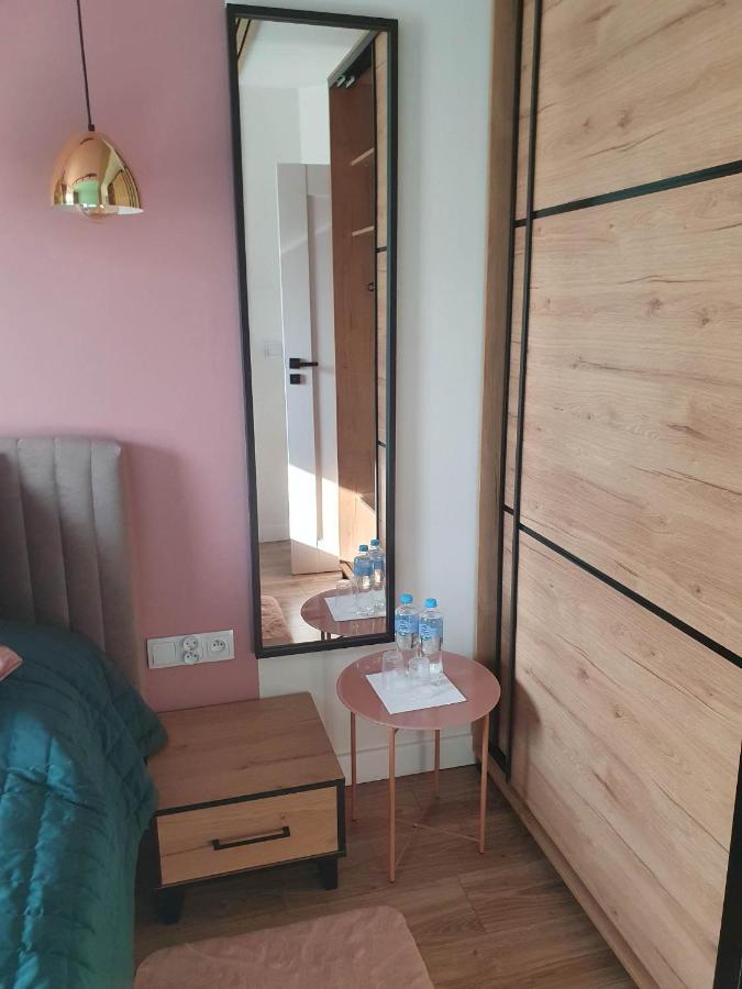 Apartament 3 Pokojowy Lub Pokoj W Mieszkaniu W Nowym Bloku Varsovie Extérieur photo