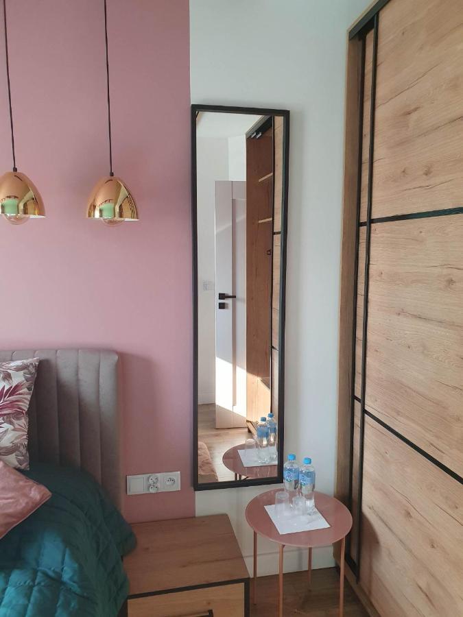 Apartament 3 Pokojowy Lub Pokoj W Mieszkaniu W Nowym Bloku Varsovie Extérieur photo