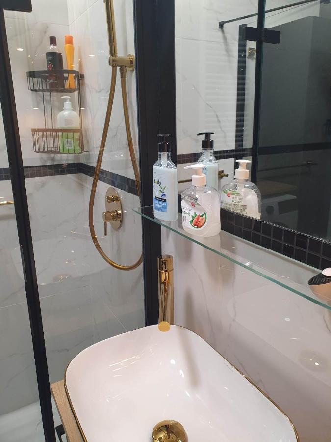 Apartament 3 Pokojowy Lub Pokoj W Mieszkaniu W Nowym Bloku Varsovie Extérieur photo