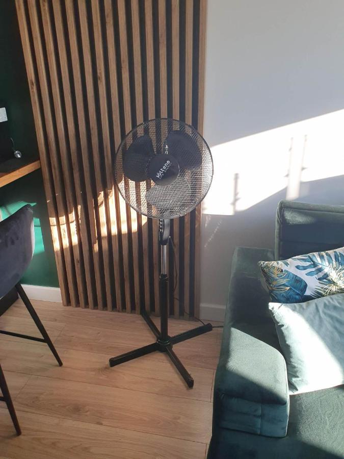 Apartament 3 Pokojowy Lub Pokoj W Mieszkaniu W Nowym Bloku Varsovie Extérieur photo